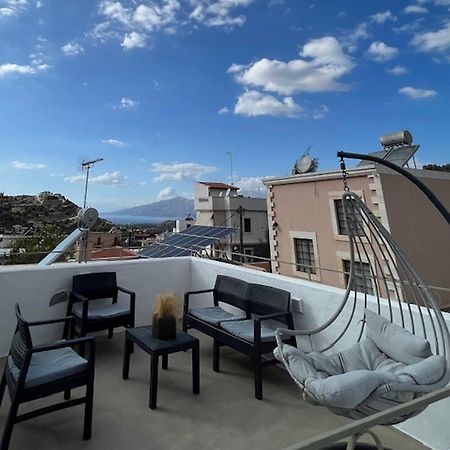 Sonia'S Luxury Apartment With Jacuzzi Kamilárion Exterior foto