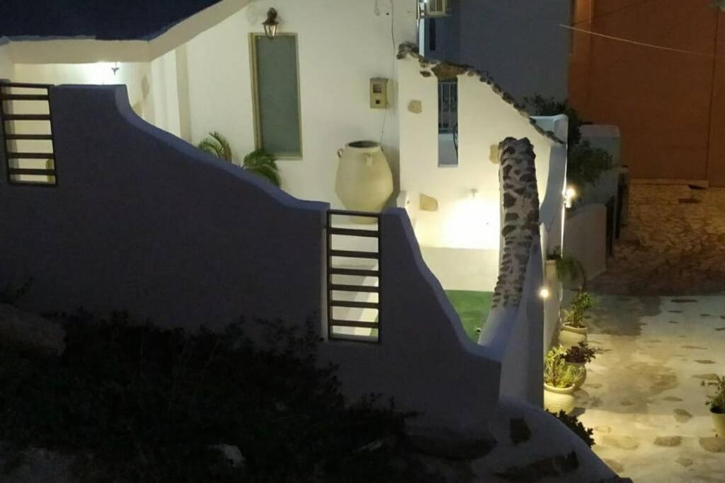 Sonia'S Luxury Apartment With Jacuzzi Kamilárion Exterior foto