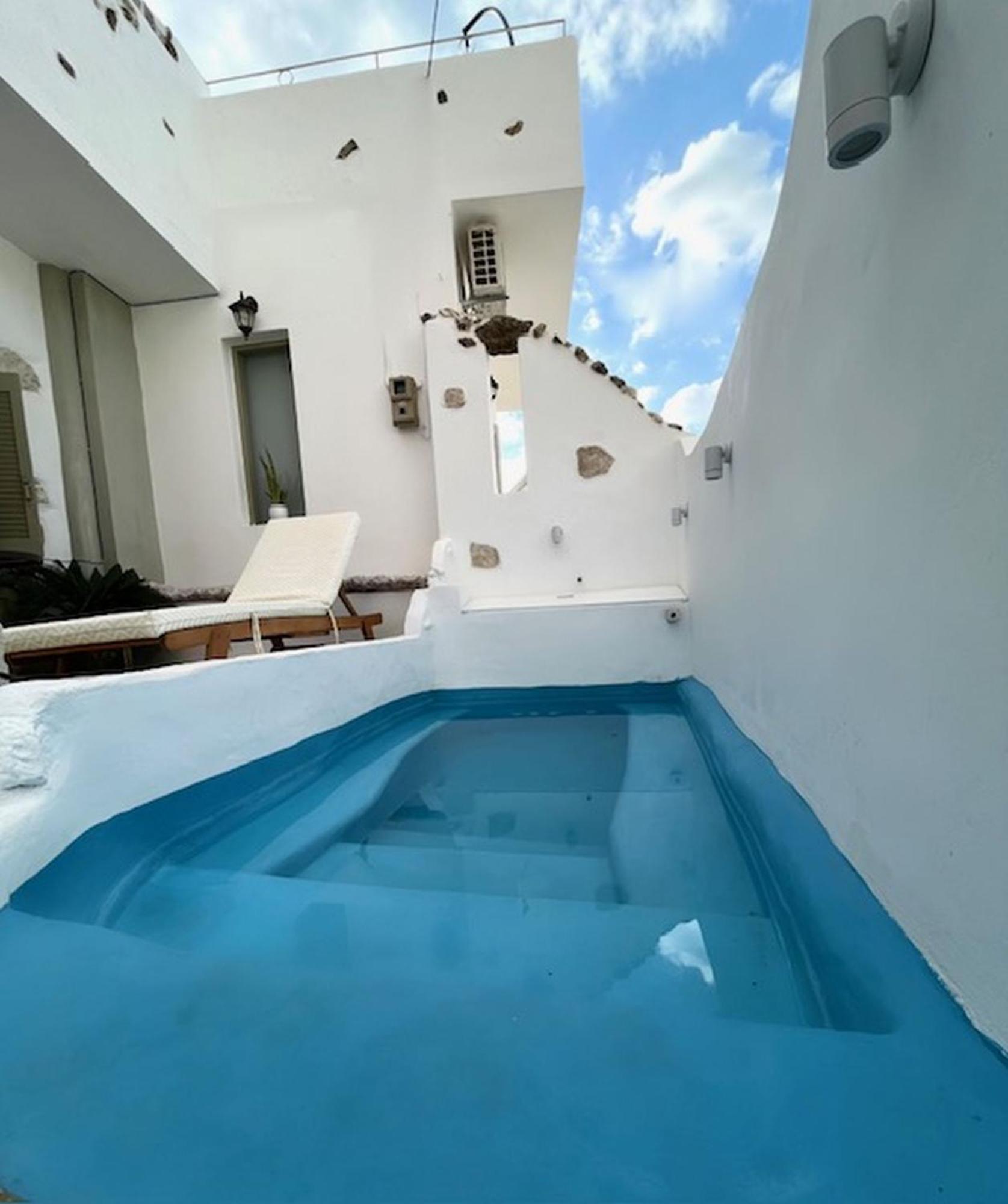 Sonia'S Luxury Apartment With Jacuzzi Kamilárion Exterior foto